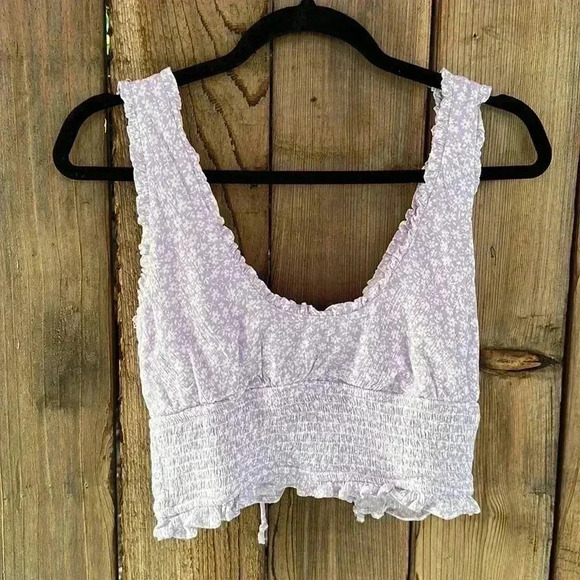 Cute lace up top - Picture 5 of 5